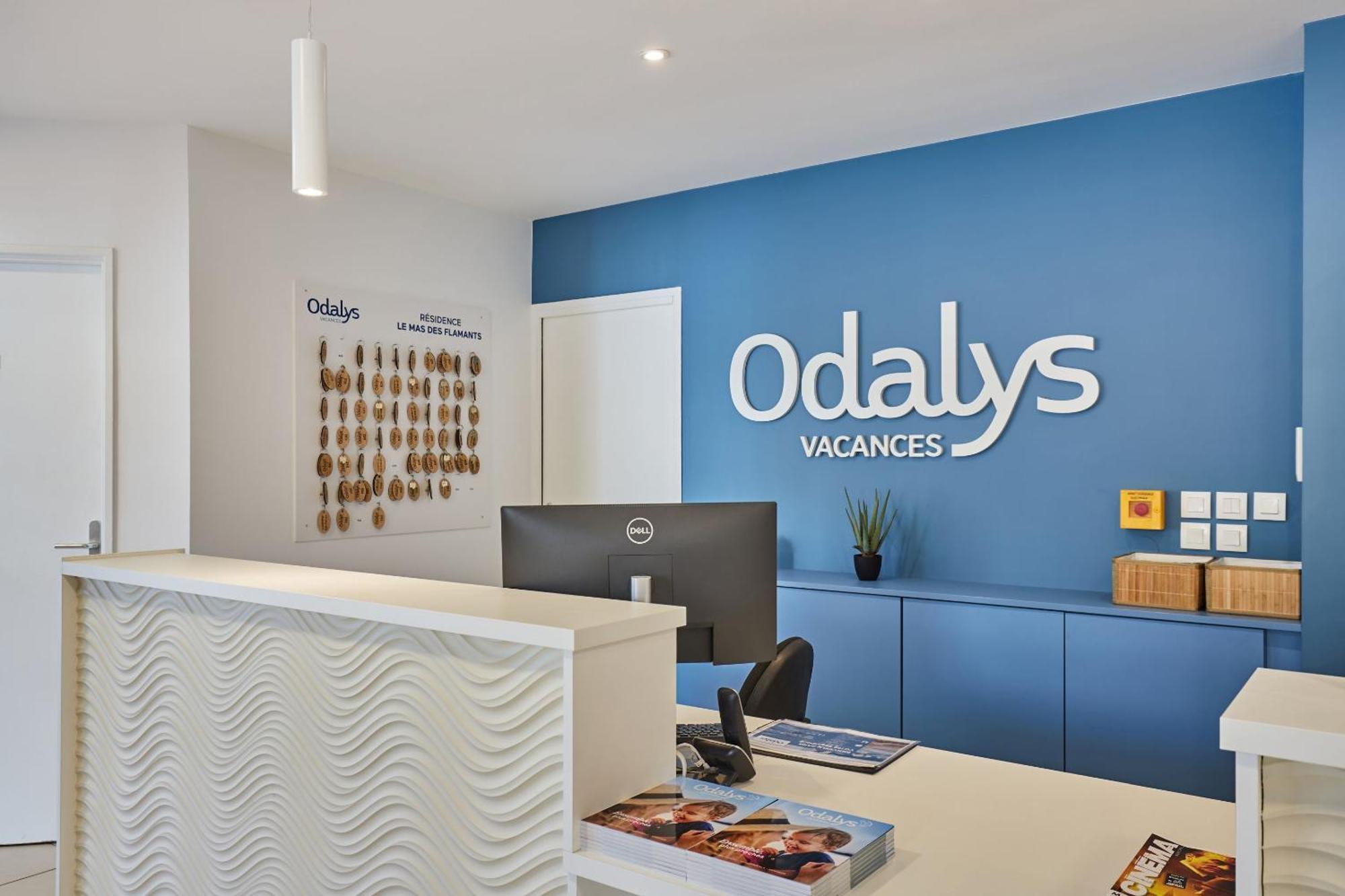 Residence Odalys Le Mas Des Flamants Aigues-Mortes Exterior photo
