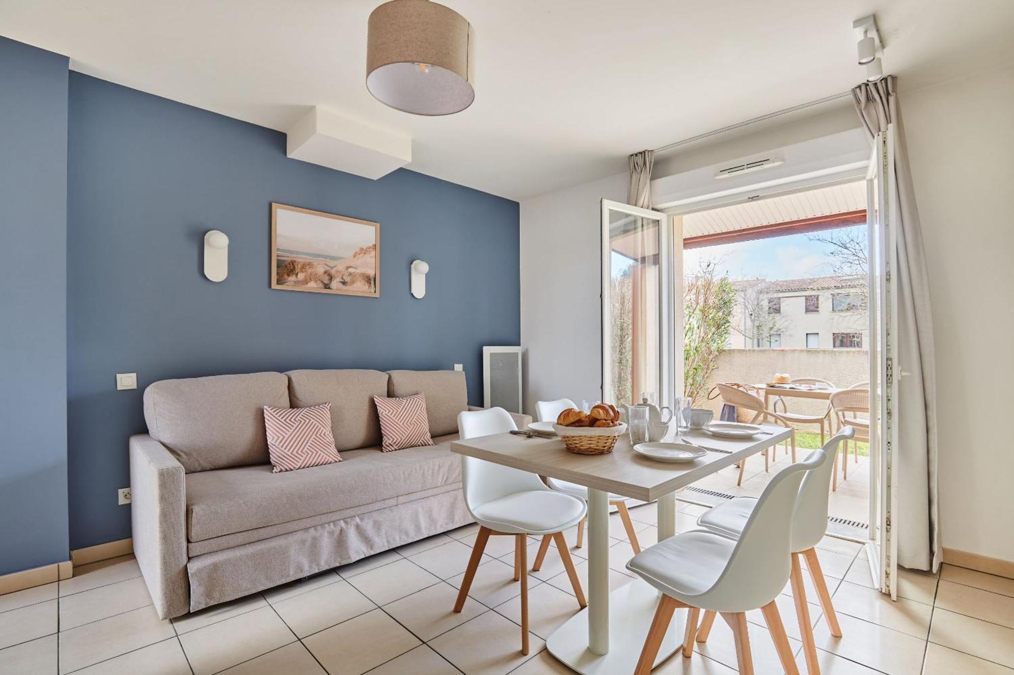 Residence Odalys Le Mas Des Flamants Aigues-Mortes Exterior photo
